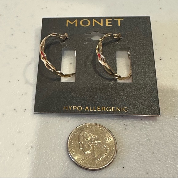 NWT Monet Earrings.   Gold tone cut-out hoops - hypoallergenic - Leverback close - Picture 5 of 8